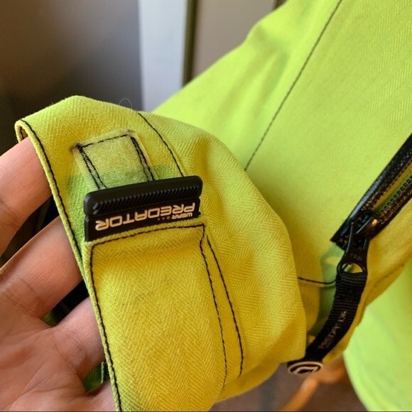 Predator Wear Neon Green Performance Wear Reflective Coat - Large - Picture 12 of 15